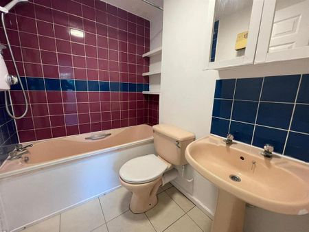 1 bedroom apartment to rent - Photo 4