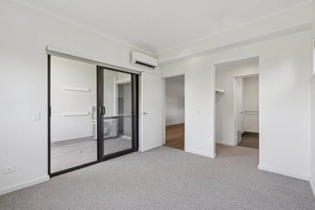 Boutique Applecross Living - Available NOW! - Photo 5