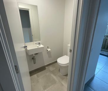 Park Ridge - Photo 1