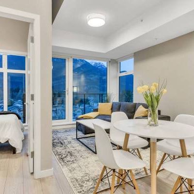 Furnished Squamish Penthouse With Mountain Views - Photo 1