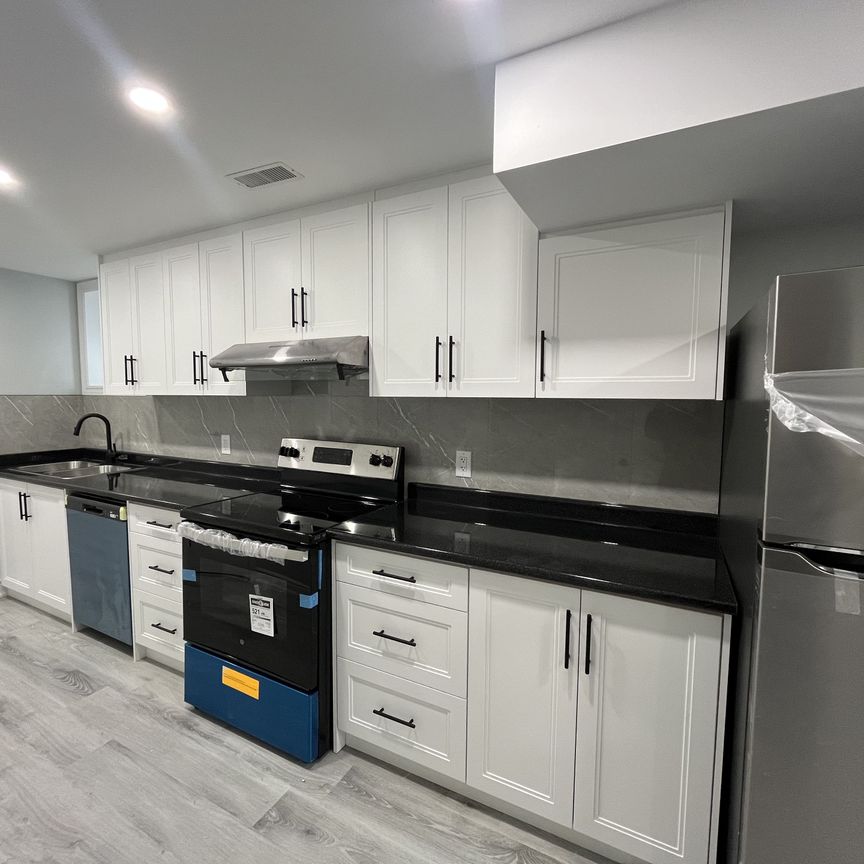 For Lease - 22 Amboise Crescent Unit# Basement, Brampton, Ontario - Photo 1