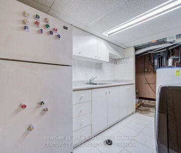 For Lease - 154 Freshmeadow Drive, Toronto, Ontario - Photo 6