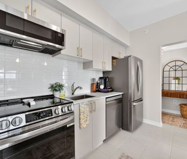 For Lease - 15 Kneeshaw Drive Unit# 203, Barrie, Ontario - Photo 3