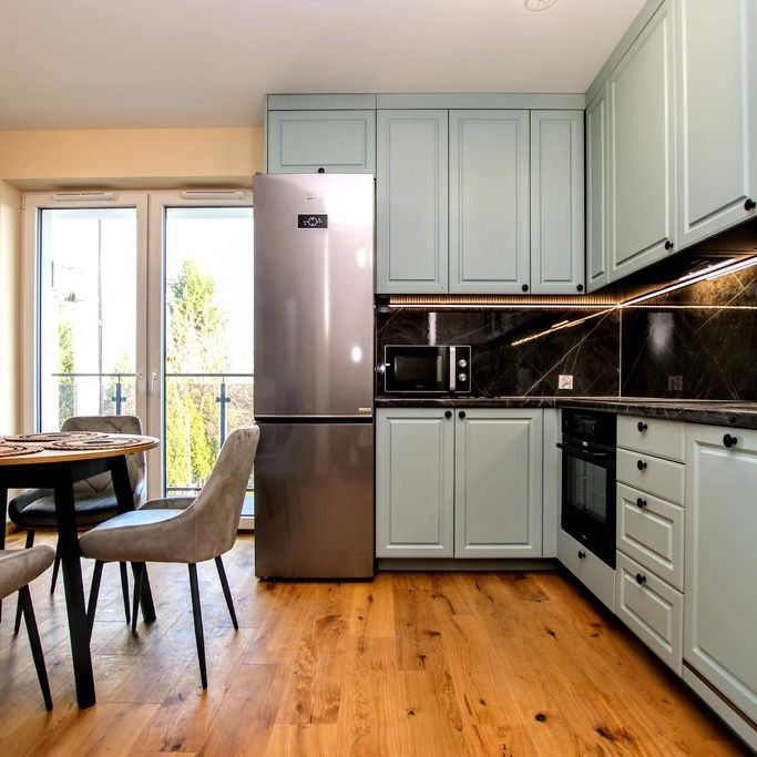 nowa, piękna kawalerka z balkonem - Zdjęcie 1