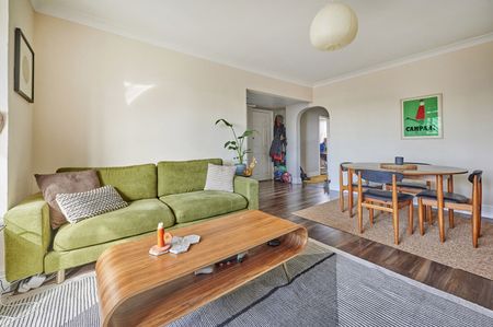 Available unfurnished from 06/02/2026 - Photo 4