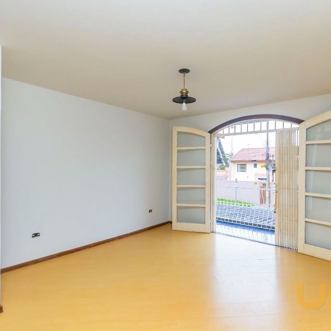 Sobrado no Tarumã de 280 m² com 3 quartos - Foto 1