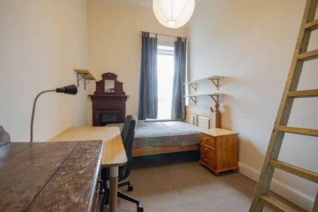 2250L Polwarth Gardens, Edinburgh, EH11 1LH - Photo 4