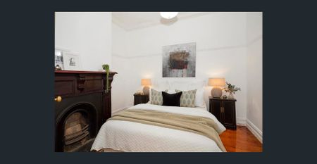 Charming Victorian Cottage with Modern Comforts in Premier Abbotsford Pocket - Photo 3