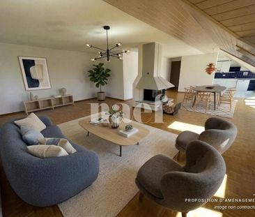 Au centre du village- Bel appartement de 5.5 pièces dans les combles avec cheminée et grand balcon - Foto 1