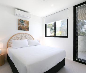 Stylish 2-Bedroom 2-Bathroom Unit in Batemans Bay - Photo 5