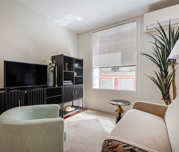 Rua de Miguel Bombarda - Photo 2