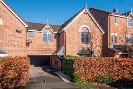 Room in a Shared House, Fallowfield, M14 - Photo 2