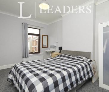 1 bedroom in a house share to rent - Photo 4