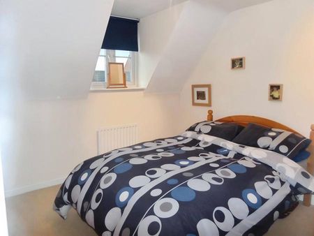 Shaw Drive, Fradley, WS13 - Photo 2