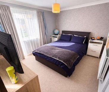 James Road, Gosport, PO13 - Photo 3