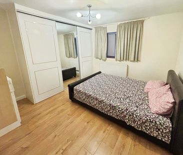 Etton Close, Hornchurch, RM12 - Photo 5