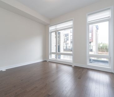 For Lease - 28 Credit Lane, Richmond Hill, Ontario - Photo 3