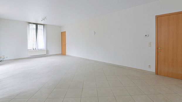Appartement te huur in Ixelles - Photo 1