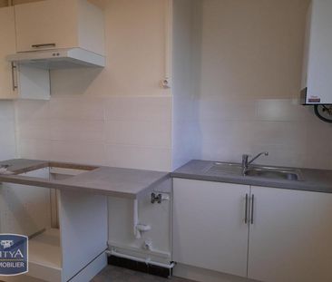 Location Appartement 4 pièces 63m² VILLEFRANCHE SUR SAONE 69400 - Photo 4