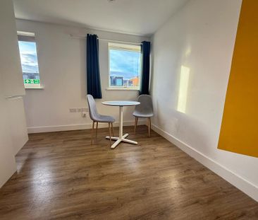 1 bedroom apartment to rent - Photo 1