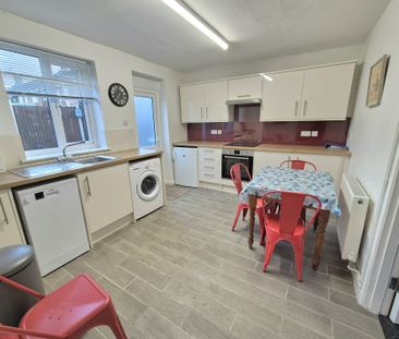 Nasmith Road, Norwich - Photo 4