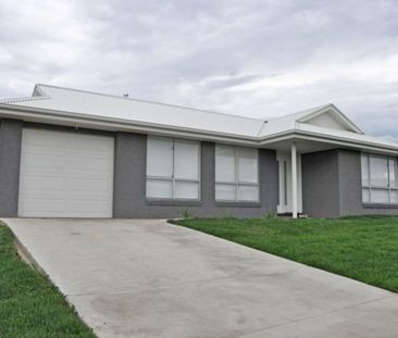 VERY STYLISH HOME - Photo 1