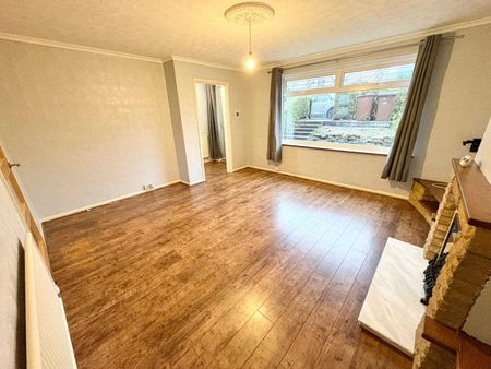 Highbank Drive, Clifton, Nottingham - Photo 2