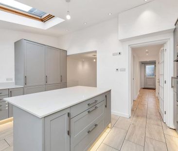 3 bedroom terraced house to rent - Photo 6