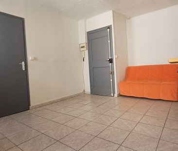 STUDIO meublé centre-ville - Photo 5