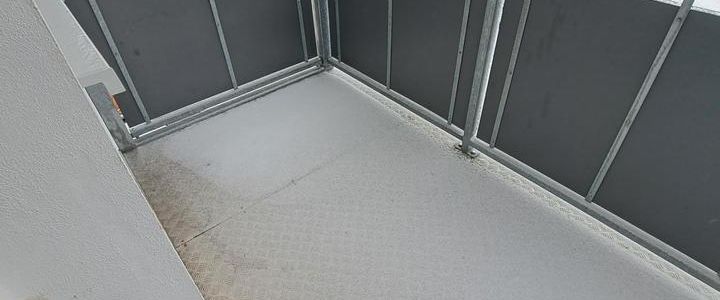 Helle 2-Raumwohnung - Balkon - Tageslichtbad mit Wanne - ideal für Singles oder Pärchen - Photo 1