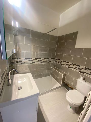 Location Appartement 1 pièce 26m² - Photo 4