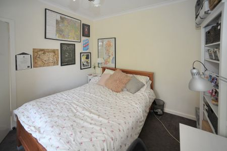 Beautiful Two bedroom Apartment! - Photo 3