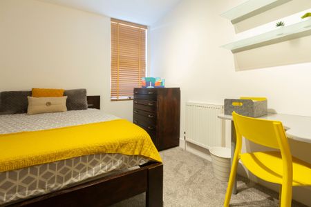 Archery Terrace, Hyde Park, Leeds - Photo 3