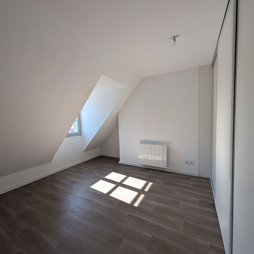 Location Appartement 4 pièces 82m² - Photo 1