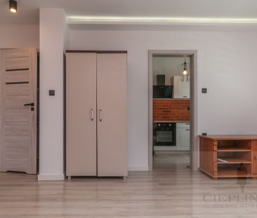 ładna słoneczna kawalerka na Os. Zawadzkiego - Photo 3