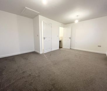 1 bedroom semi-detached house to rent - Photo 3