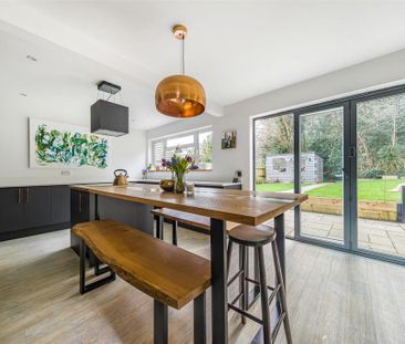 5 bedroom detached house to rent - Photo 4