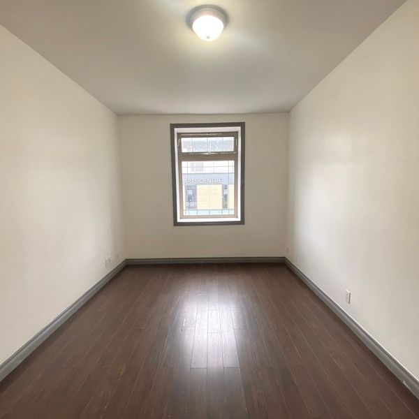 $1,300 / 1 br / 1 ba / 575 sqft 1BR Apartment Unit in St Catharines - Photo 1