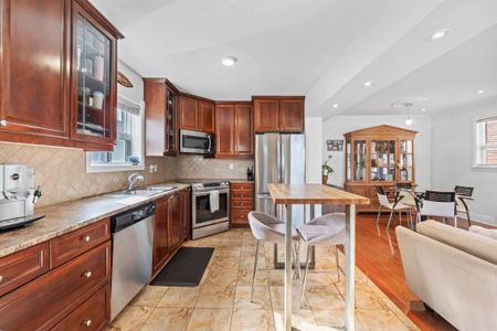 For Lease - 16 Connie Street, Toronto, Ontario - Photo 3