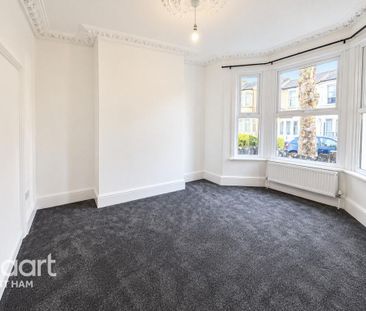 4 bedroom terraced house to rent - Photo 2