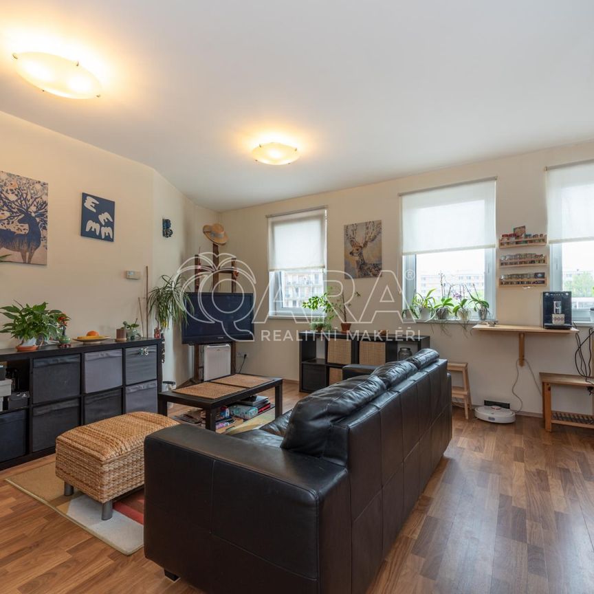 Pronájem bytu 2+kk 47 m², Na strži , Praha - Fotografie 1