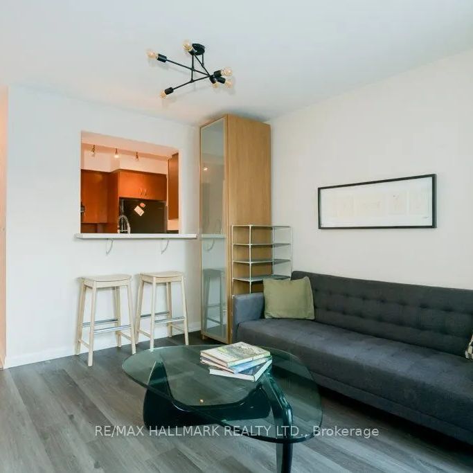 18 Beverley Street #327 - Photo 1