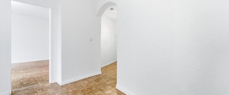 ERSTBEZUG nach Sanierung! 2,5-Zimmer-Wohnung in Essen-Leithe! - Photo 1
