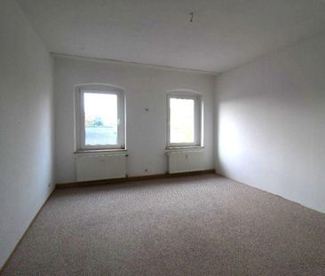 Erschwingliche Wohnung mit großem Tageslichtbad - Photo 1