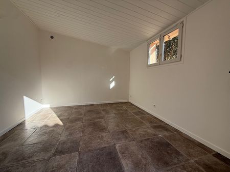 Maison rénové PUGET SUR ARGENS avec jardin et dépendance, - Photo 5