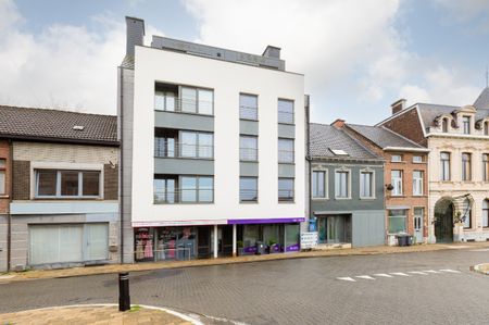 Studio met veel lichtinval te huur in het hartje van Temse - Photo 5