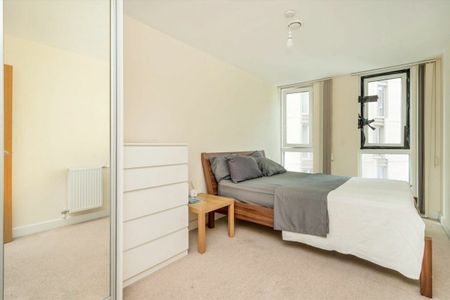 Buckle Street, Aldgate, E1 - Photo 2