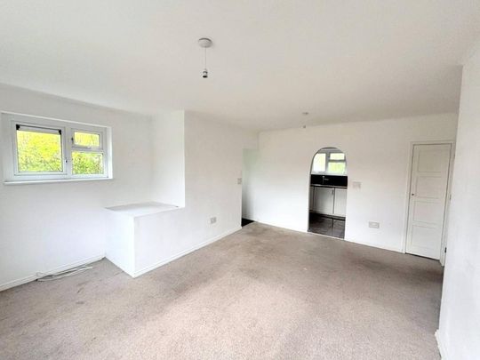 3 bedroom apartment to rent - Photo 1