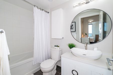 For Lease - 7165 Yonge Street Unit# Ph201, Markham, Ontario - Photo 3