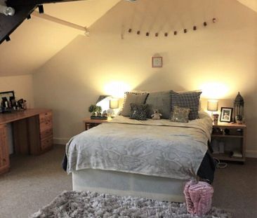 10 bedroom terraced house to rent - Photo 4